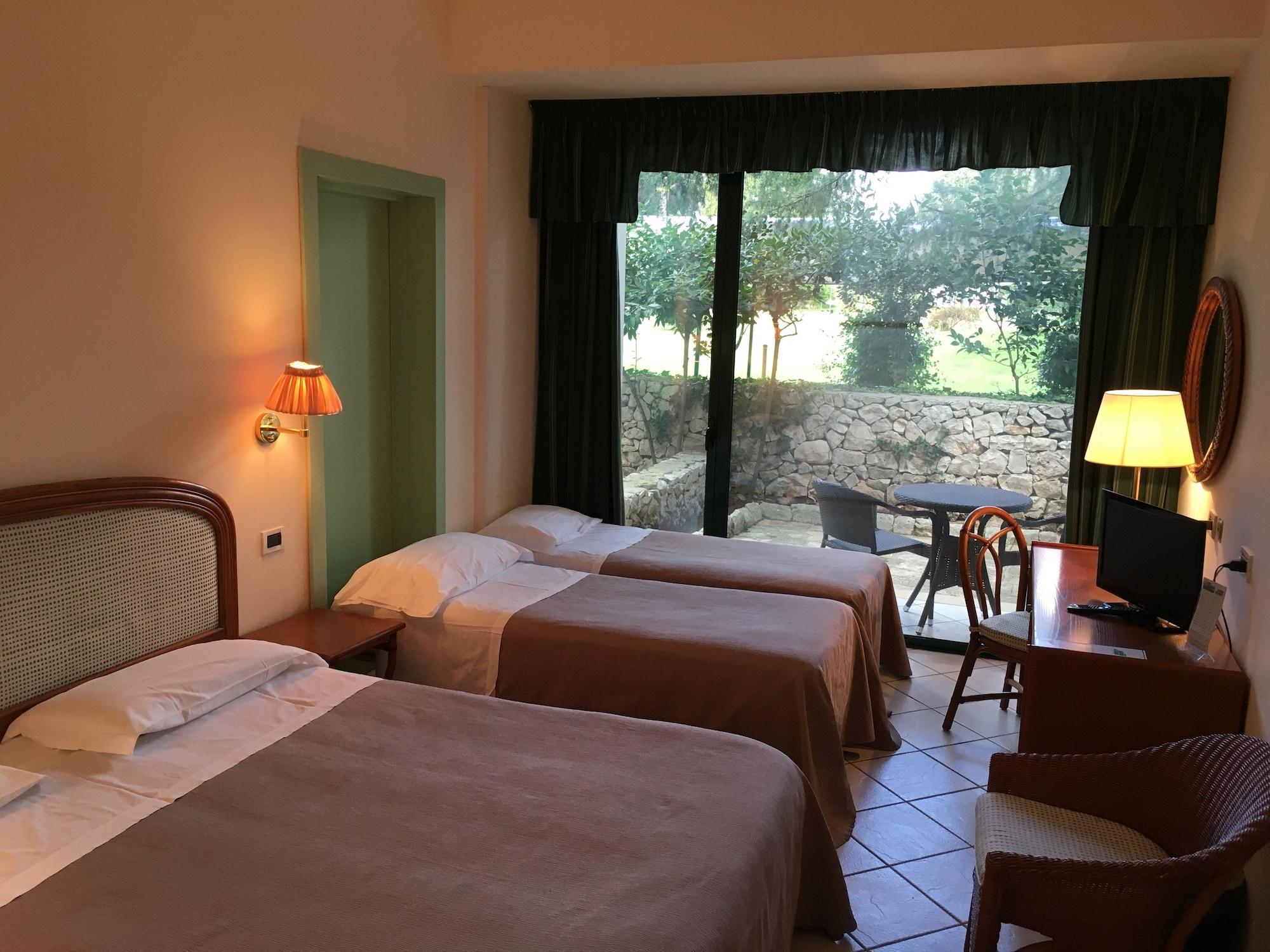 Hotel Sierra Silvana Selva Di Fasano Dış mekan fotoğraf